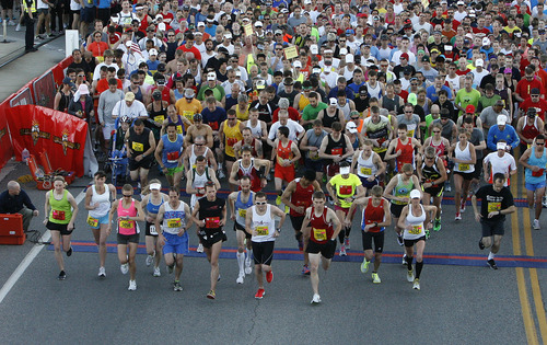 The start of the Salt Lake Marathon, Saturday, April 21, 2012.  (AP Photo/The Salt Lake Tribune, Scott Sommerdorf)