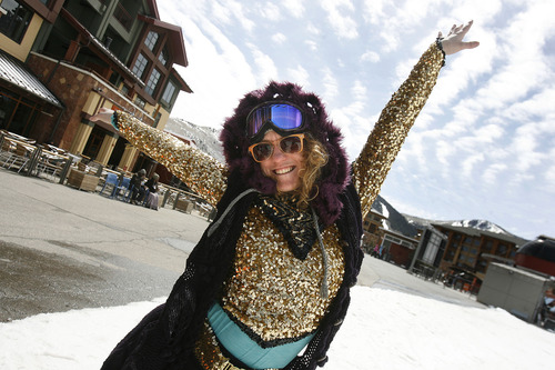 Step 8 Après-Ski Life: Ski Costumes and Outfits - Ski Utah