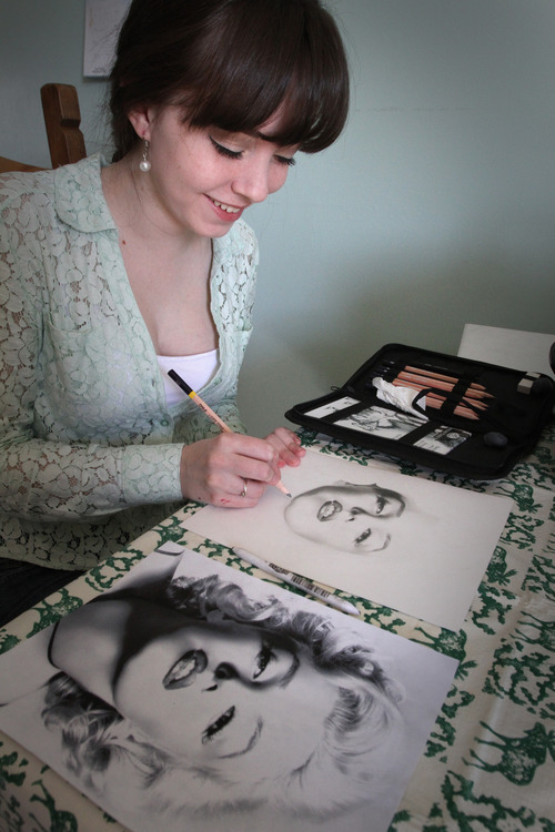 Rick Egan  | The Salt Lake Tribune 

Shayla Thompson works on a pencil drawing, Thursday, March 14, 2013.