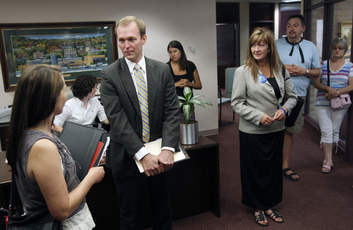 Al Hartmann  |  The Salt Lake Tribune
Mental health advocates joined by patients deliver a letter to Salt Lake County Mayor Ben McAdams over those who are being cut and discharged due to the latest Valley Mental Health cuts.  The letter requests Mayor McAdams to investigate the 2,000 patient cuts to mental health care in Salt Lake County.