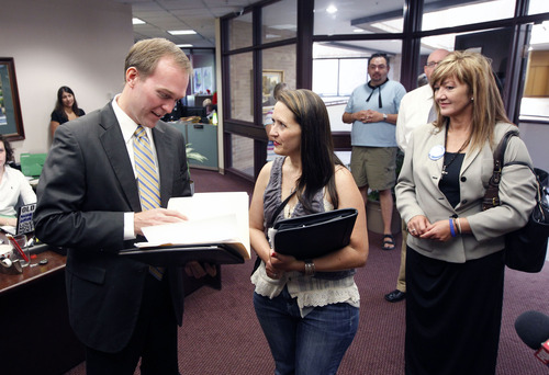 Al Hartmann  |  The Salt Lake Tribune
Mental health advocates joined by patients deliver a letter to Salt Lake County Mayor Ben McAdams over those who are being cut and discharged due to the latest Valley Mental Health cuts.  The letter requests Mayor McAdams to investigate the 2,000 patient cuts to mental health care in Salt Lake County.