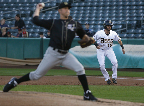Scott Sommerdorf   |  The Salt Lake Tribune
Bees OF Matt Long looks to get a jump on a hit as Omaha pitcher Brian Sanches pitches in the first inning. The Bees are trailing 4-2 in game 4 of the PCL Championship Series against the Omaha Storm Chasers, in the sixth inning, Saturday, September 14, 2013.