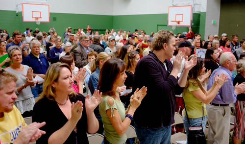 Trent Nelson  |  The Salt Lake Tribune
Citizen applaud as Erin Brokovich speaks at a town hall gathering in North Salt Lake to discuss how to shut down a controversial medical-waste incinerator, Stericycle, in North Salt Lake, Saturday, September 28, 2013.