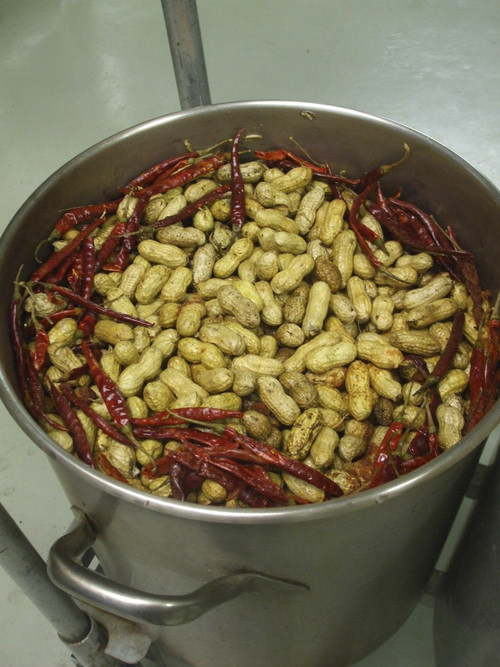Kathy Stephenson | The Salt Lake Tribune
North Carolina peanuts are combined with spices before boiling.