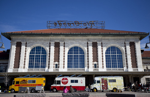 Lennie Mahler  |  The Salt Lake Tribune
Food trucks line up at the Winter Farmers Market on Saturday. The market runs from 10 a.m. to 2 p.m. every other Saturday at the Rio Grande Depot in downtown Salt Lake City.