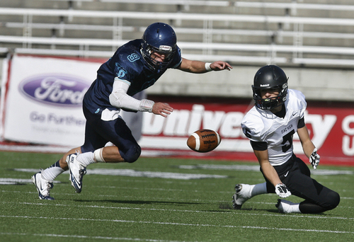 Scott Sommerdorf   |  The Salt Lake Tribune
Pine View WR Jack Bangerter can't get to this low pass from QB Kody Wilstead during first half play. Juan Diego held a 21-7 lead over Pine View at the half, Thursday, November 14, 2013.