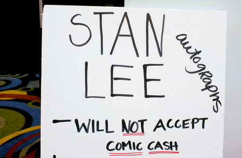 Trent Nelson  |  The Salt Lake Tribune
A sign with information on Stan Lee's autograph process at Salt Lake Comic Con in Salt Lake City Saturday, September 7, 2013.