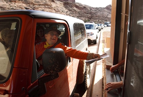 Leah Hogsten | The Salt Lake Tribune
Wade Monutz of Colorado Springs enters Arches National Park in October.