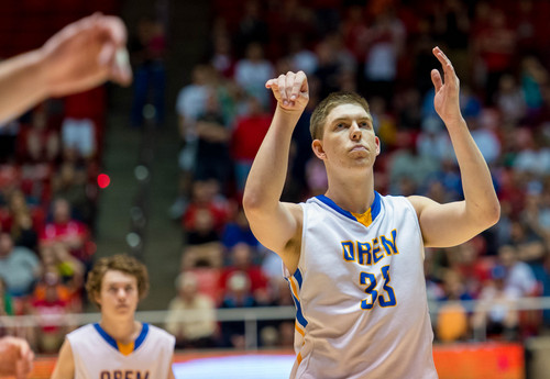 Trent Nelson  |  The Salt Lake Tribune
Orem's Dalton Nixon reacts to his first of two missed free throws in the final two seconds of the game as Bountiful faces Orem High School in the 4A state championship boys basketball game at the Huntsman Center in Salt Lake City, Saturday, March 8, 2014.