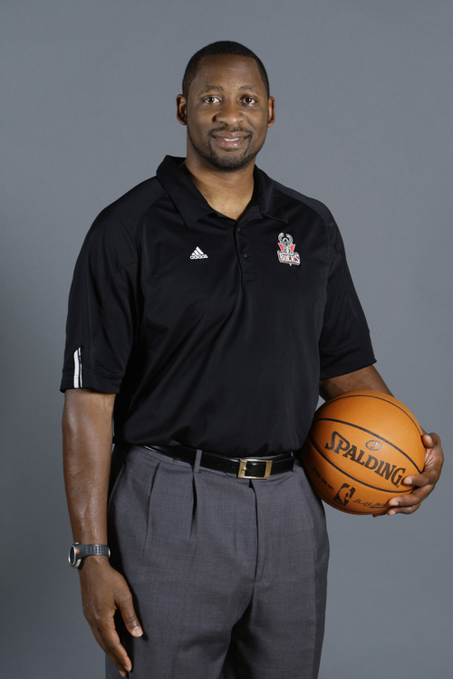 Milwaukee Bucks assistant coach Adrian Griffin is seen Monday, Sept. 28, 2009, in St. Francis, Wis. (AP Photo/Morry Gash)