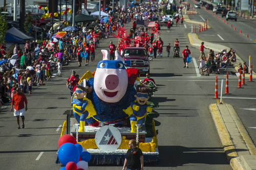 Chris Detrick  |  The Salt Lake Tribune
The Bank of American Fork float in the Murray 2014 Fun Days Parade along State Street Friday July 4, 2014.