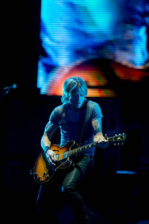 Trent Nelson  |  The Salt Lake Tribune
Keith Urban performs at USANA Amphitheatre, Saturday August 30, 2014.