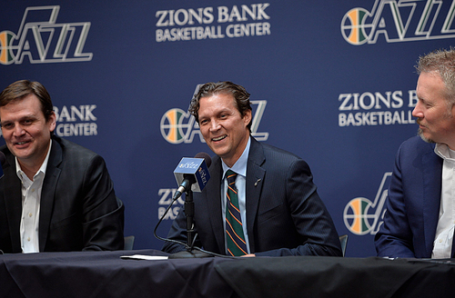 Scott Sommerdorf   |  The Salt Lake Tribune
The Utah Jazz introduce their new head coach, Quin Snyder, center, Saturday, June 7, 2014. Jazz GM Dennis Lindsey is at left, and Jazz CEO Greg Miller is at right.