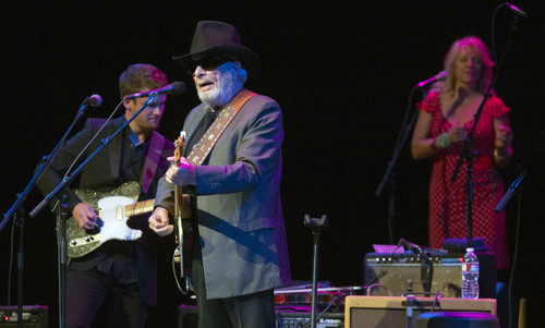 Steve Griffin  |  The Salt Lake Tribune


Merle Haggard sings and plays guitar with his band at Kingsbury Hall in Salt Lake City on Tuesday, June 24, 2014.
