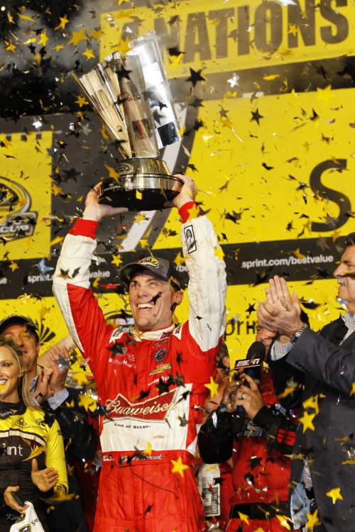 NASCAR: Harvick wins at Homestead for first Sprint Cup title - The Salt ...