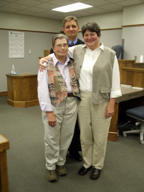 Photo courtesy of Kate Call
American Fork residents Karen Archer, left, and Kate Call were 
married in Council Bluffs, Iowa, on July 11 by District Associate Judge 
Craig R. Dreismeier.