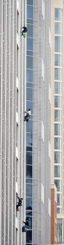 Steve Griffin  |  The Salt Lake Tribune


Window cleaners take advantage of the warmer weather as they team-up to clean windows on buildings in Salt Lake City, Monday, January 5, 2015.