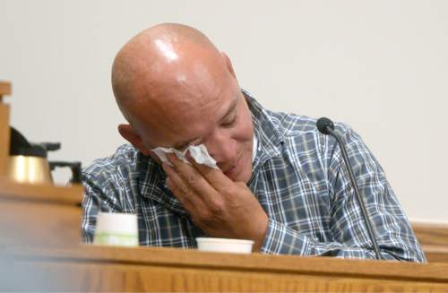 Al Hartmann  |  The Salt Lake Tribune

Truck driver Alonzo VanTassell testifies during the trial of Meagan Grunwad in Provo, Utah, on Thursday, April 30, 2015. He described seeing an arm with a gun emerge from the window of a pickup truck below him and shoot out three of his tires near Nephi, Utah, on I-15.