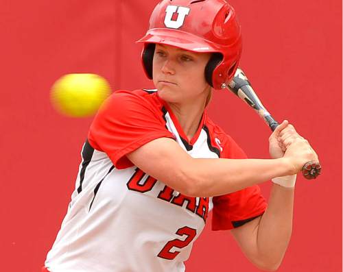 Utah Softball Amy Hogue Named Pac 12 Coach Of The Year Five Other 