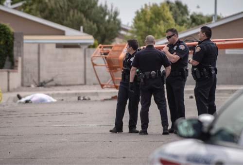 Police Officer Shot Dead In New Mexico Gang Member In Custody