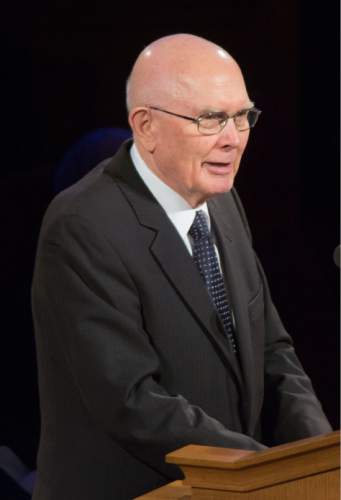 Steve Griffin  |  The Salt Lake Tribune


Elder Dallin H. Oaks remembers LDS apostle L. Tom Perry funeral services for at the Mormon Tabernacle on Temple Square in Salt Lake City, Friday, June 5, 2015.