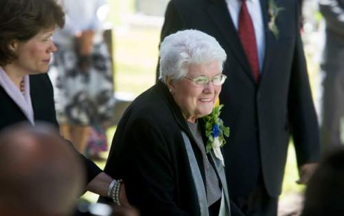 Steve Griffin  |  The Salt Lake Tribune


Donna Packer smiles to friends and family as she arrives at the Brigham City Cemetery for graveside service for her husband LDS apostle Boyd K. Packer in Brigham City, Friday, July 10, 2015.