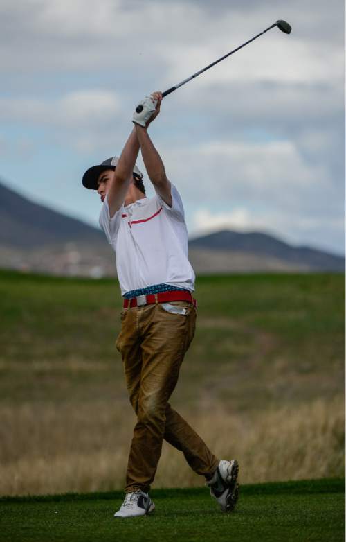 Francisco Kjolseth | The Salt Lake Tribune
Jack Shipman, plays with an apparent broken foot as he competes in the boys class 4A golf tournament played on the Silver Course at Soldier Hollow in Midway on Tuesday, Oct. 6, 2015.
