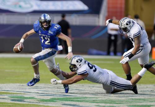 BYU football: Defensive end Tomasi Laulile emerging for Cougars after a ...