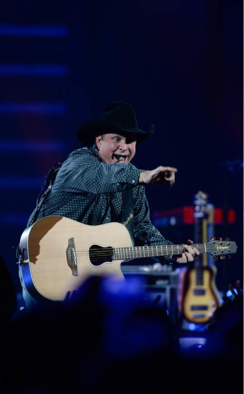 Photos and review: The wait is worth it as Garth Brooks returns to Salt ...