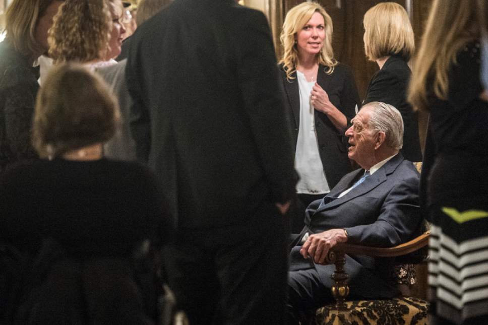 Chris Detrick  |  The Salt Lake Tribune
Myron Walker talks with family, friends and members of the public as they pay their respects to his wife Olene Walker in the Gold Room of the Utah  Capitol on Thursday.