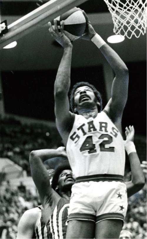 Willy Wise of the Utah Stars puts up a ball in a game. Courtesy: Salt Lake Tribune Library