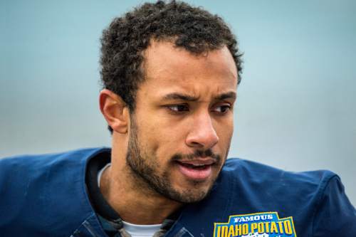 Chris Detrick  |  The Salt Lake Tribune
Utah State Aggies quarterback Chuckie Keeton (16) during the Famous Idaho Potato Bowl at Albertsons Stadium in Boise, Idaho Tuesday December 22, 2015.  Akron Zips lead Utah State Aggies 13-7 at halftime.