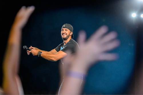 Trent Nelson  |  The Salt Lake Tribune
Luke Bryan performs at USANA Amphitheatre in West Valley City, Wednesday August 26, 2015.