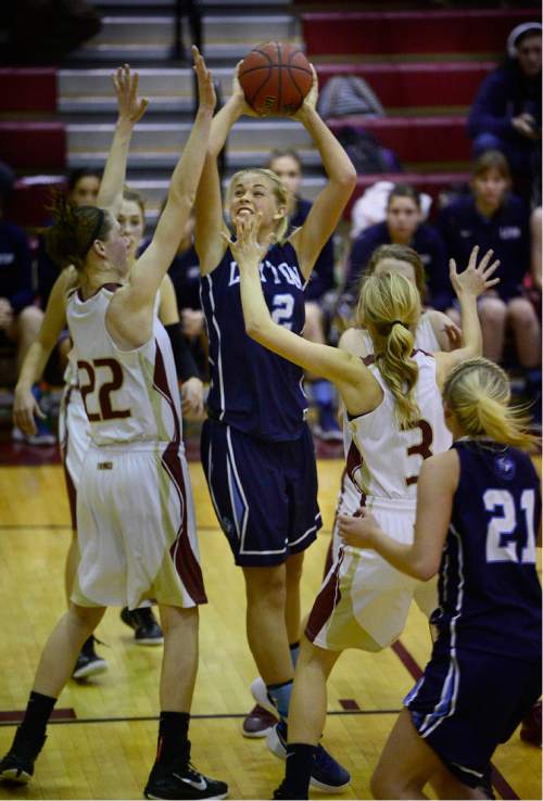 Girls' basketball: Layton remains unbeaten with second-half rally over