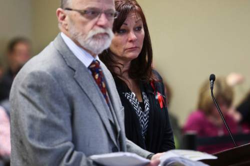 Spenser Heaps  |  Daily Herald
Susan Hunt appears with her defense attorney, Ron Yengich, in court in Saratoga Springs on Friday, Jan. 23, 2014. Susan Hunt, mother of Darrien Hunt, who was shot and killed by Saratoga Springs police while carrying a sword in September, is facing misdemeanor charges stemming from a reported confrontation she had with officers from that police department in October.