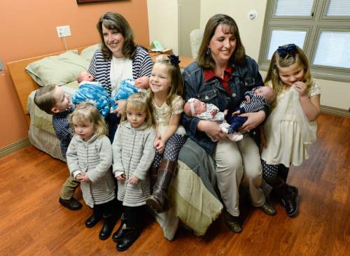 Photos Twin Utah Moms Each Give Birth To Second Sets Of Twins The Salt Lake Tribune