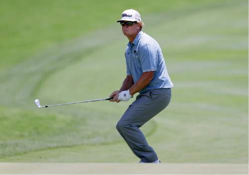 Golf Ricky Barnes Takes 1 Stroke Lead In Valero Texas Open