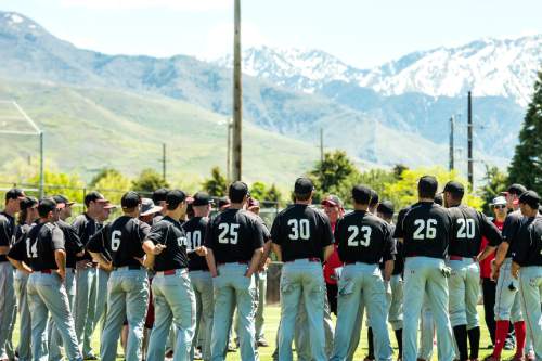 Chris Detrick  |  The Salt Lake Tribune
University of Utah baseball players warm up during a practice Wednesday May 11, 2016.