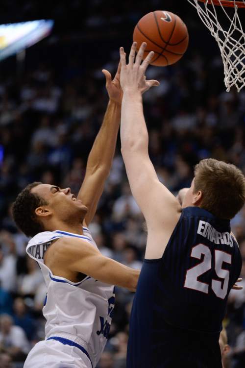 Francisco Kjolseth | The Salt Lake Tribune
Brigham Young Cougars guard Jordan Chatman (25) goes for the basket as Gonzaga Bulldogs center Ryan Edwards (25) puts on the pressure in game action at the Marriott Center, Provo, UT.