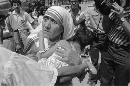 Mother Teresa Saint Of The Doubters Had Her Own Cross To - 