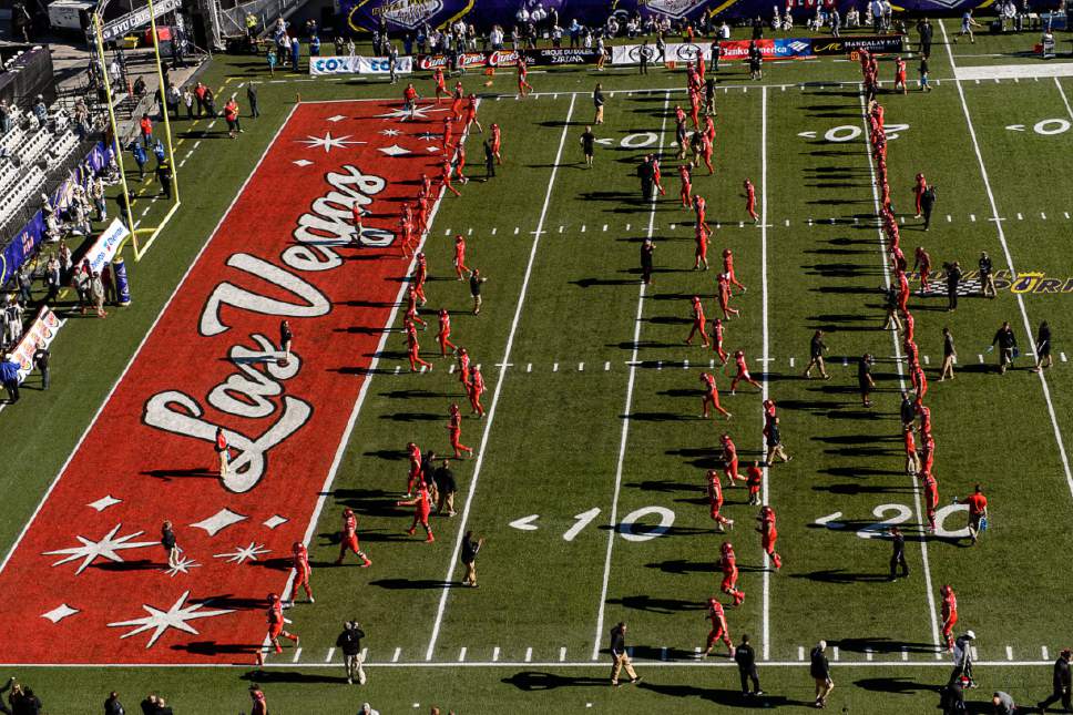 Trent Nelson  |  The Salt Lake Tribune
Utah warms up before kickoff as Utah faces BYU in the Royal Purple Las Vegas Bowl, NCAA football at Sam Boyd Stadium in Las Vegas, Saturday December 19, 2015.