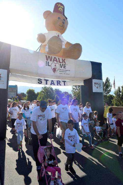 Photos Time to 'Walk & Roll for Love' in benefit for Salt Lake City's