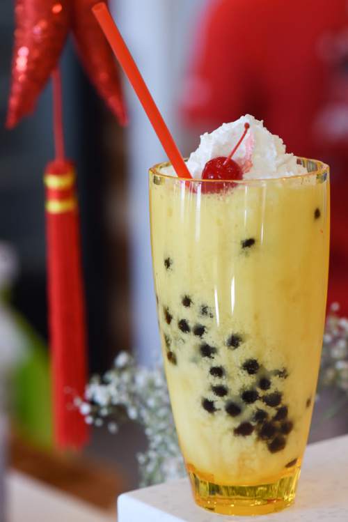 Francisco Kjolseth | The Salt Lake Tribune
Sasa Kitchen, a new Chinese restaurant at 2095 E. 1300 South, in Salt Lake City, offers a variety of fresh drinks, including a mango fruit smoothie with tapioca.