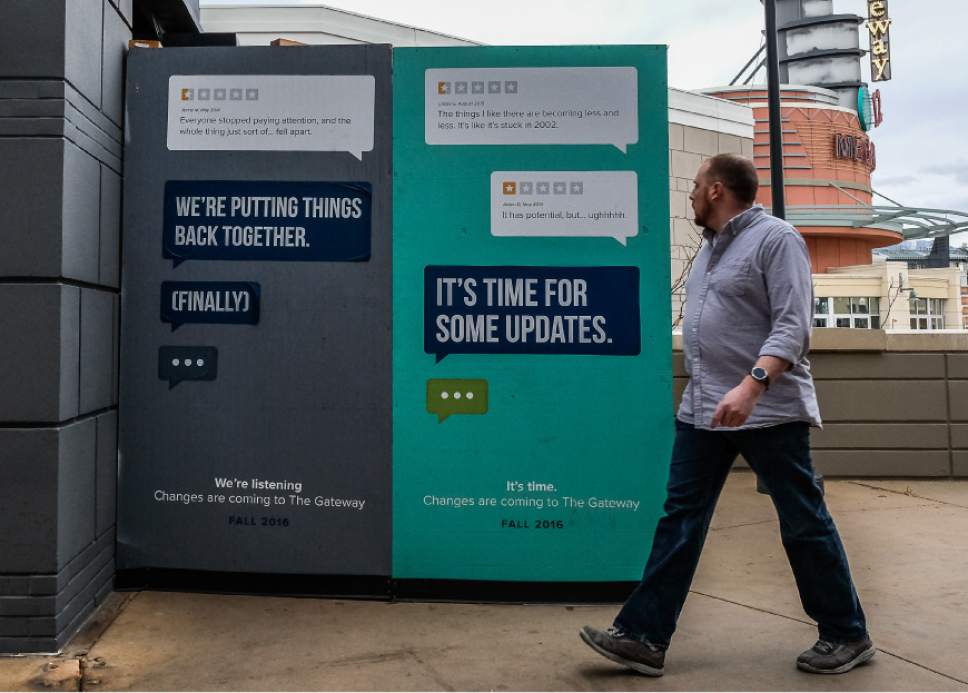 Francisco Kjolseth | The Salt Lake Tribune
Poor reviews by Gateway critics are purposely posted alongside the remodeling taking place at The Gateway mall in Salt Lake City. There is current effort underway to improve the mall.