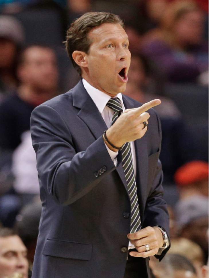 Utah Jazz win 10498, snapping Utah's twogame winning streak