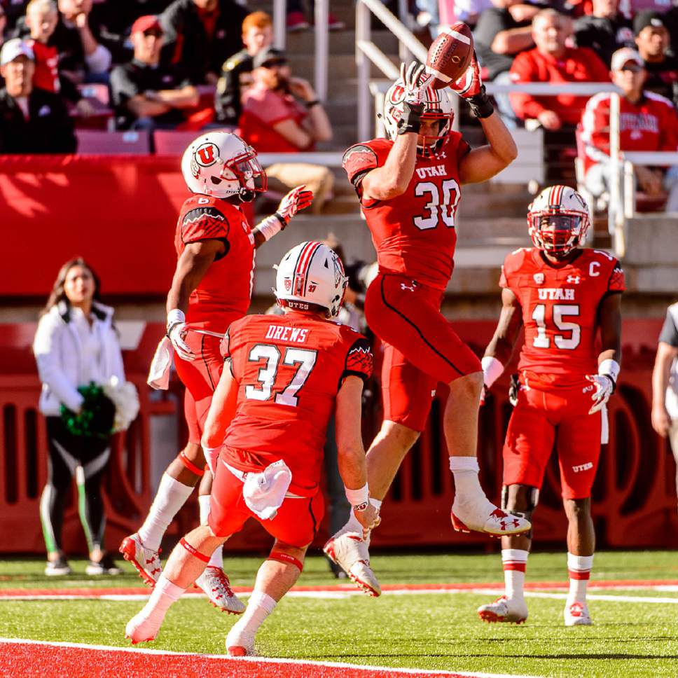 Trent Nelson  |  The Salt Lake Tribune
Utah special teams downs a punt on the one-yard-line as Utah hosts Oregon, NCAA football at Rice-Eccles Stadium in Salt Lake City, Saturday November 19, 2016.