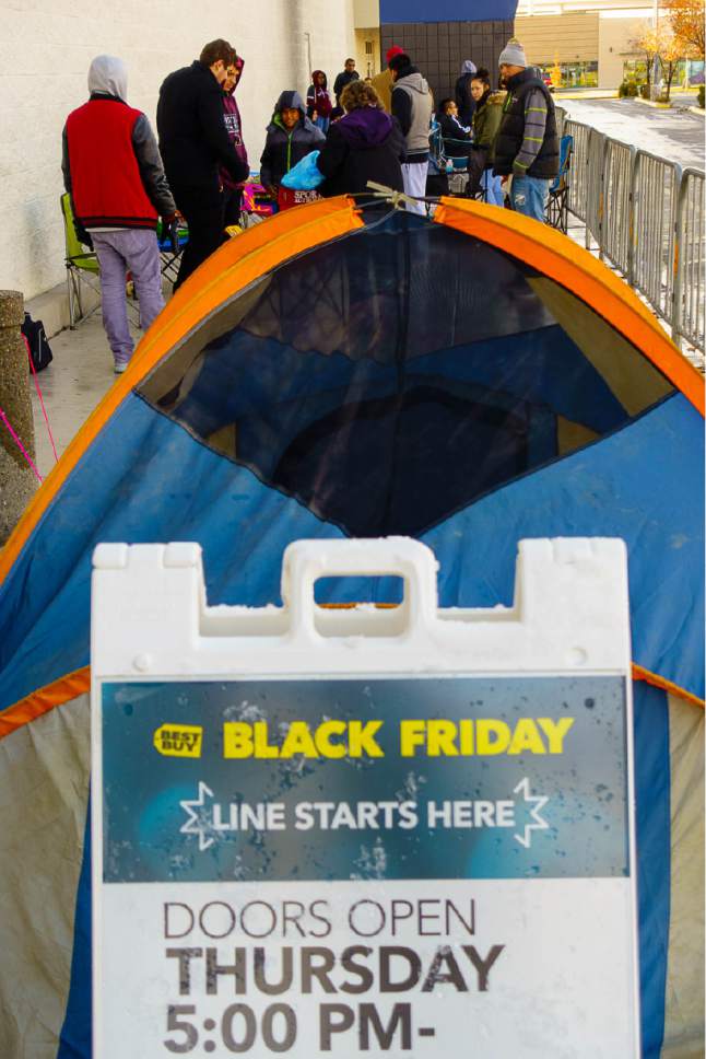 Trent Nelson  |  The Salt Lake Tribune
People in line waiting for Black Friday deals in front of the Best Buy in Salt Lake City, Thursday November 24, 2016.