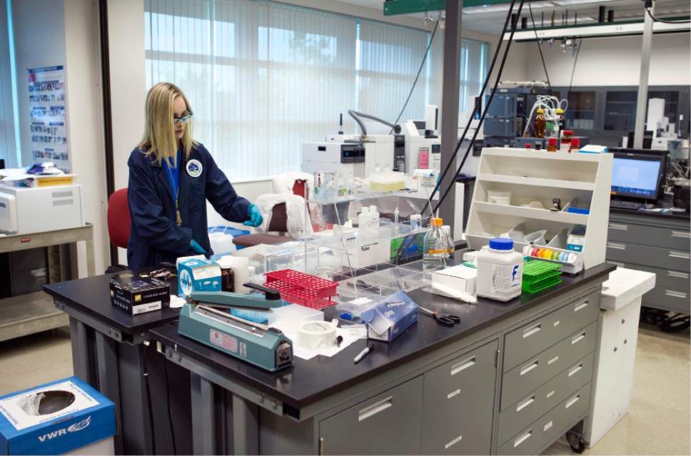 Inside the DEA A chemist's quest to identify mystery drugs The Salt Lake Tribune