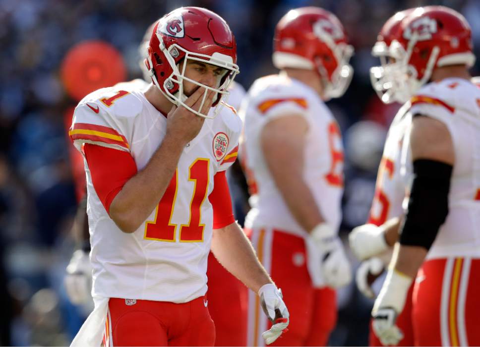 NFL: Smith, Chiefs win AFC West title with win over Chargers - The Salt ...