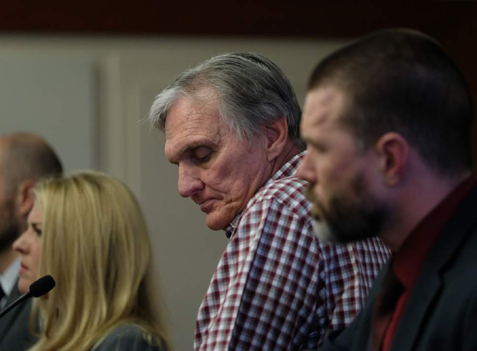 Francisco Kjolseth | The Salt Lake Tribune
Admitted fraudster Dee Randall, a Kaysville insurance agent, appears at the Matheson Courthouse, as he listens to sentencing by 3rd District Judge Mark Kouris on Monday, Feb. 6, 2017. Randall who was sentenced to jail time pleaded guilty in July of last year to five charges related to his operation of a Ponzi scheme that took in more than $72 million from about 700 people.